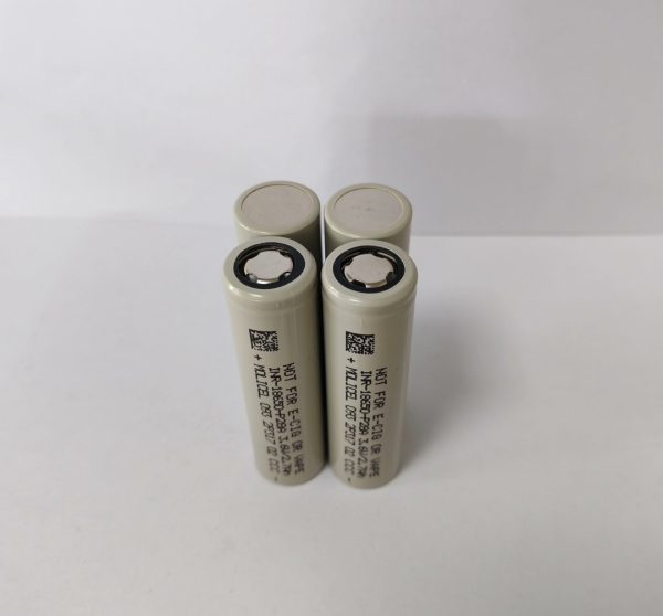 باتری لیتیوم یونی 18650 شارژی 3.7 ولت 2700 میلی آمپر ساعت Molicel مولیسل P28A 2700mAh 35A